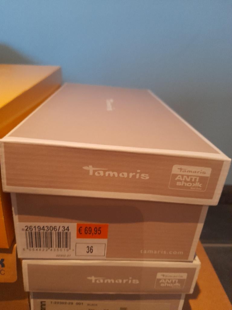 Te koop, Kleding | Dames, Pumps, Bruin, Nieuw, Ophalen