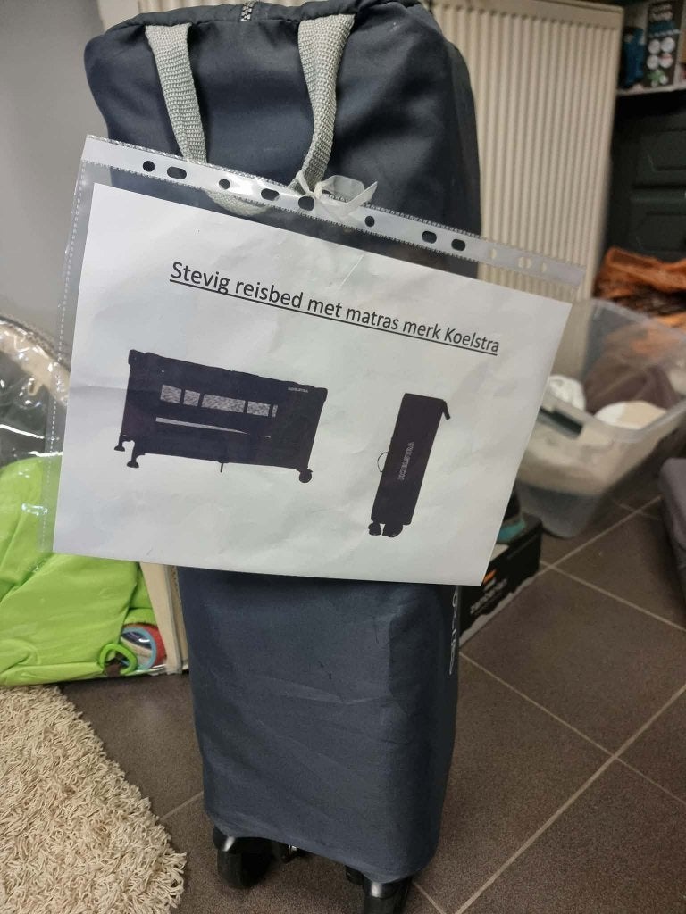 Reisbed met matras, Ophalen