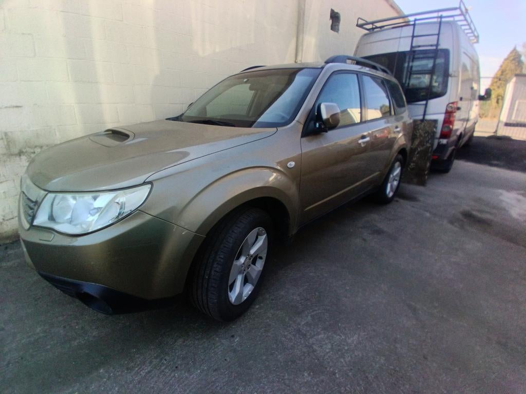 subaru, Auto's, Voorwielaandrijving, Verwarmde buitenspiegels, Zwart, 4 cilinders