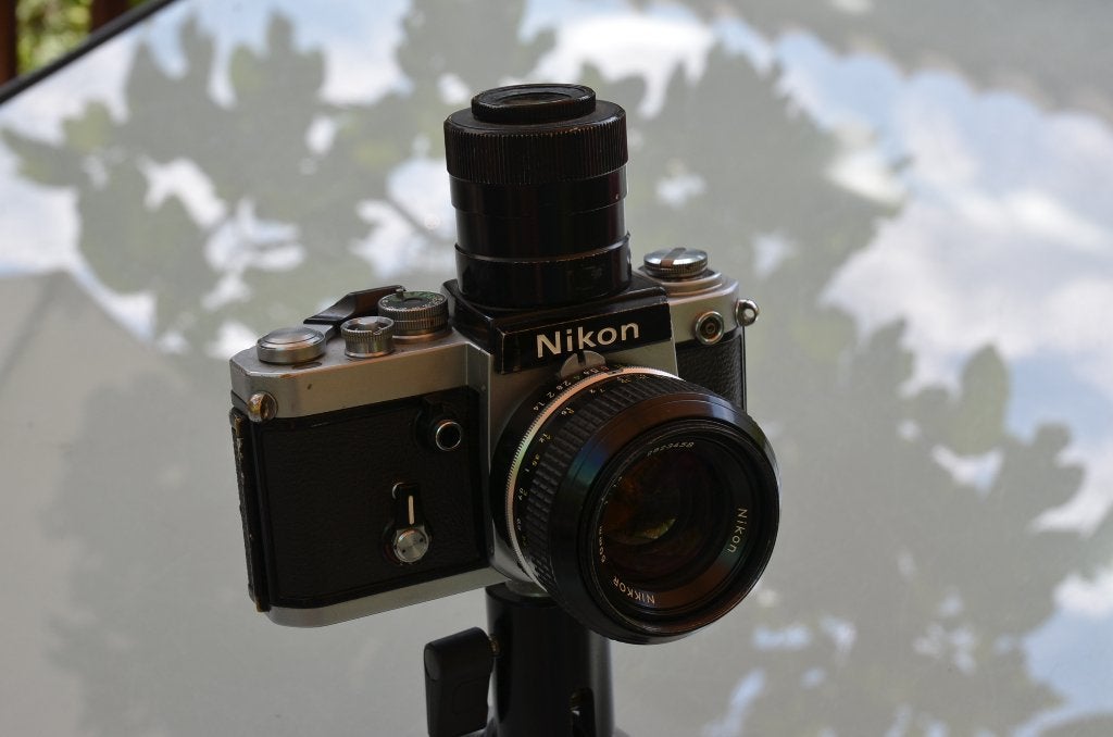 Nikon F2 avec viseur DW-2 et objectif Nikor 50/1,4, Enlèvement ou Envoi, Utilisé, Reflex miroir, Nikon