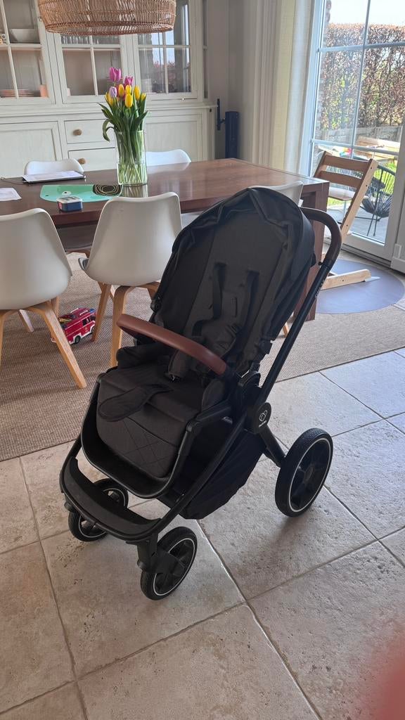 Poussette Pericles CRIOS 3.0 Black + Nacelles + Fixes Cybex, Enfants & Bébés, Buggys, Comme neuf, Enlèvement ou Envoi