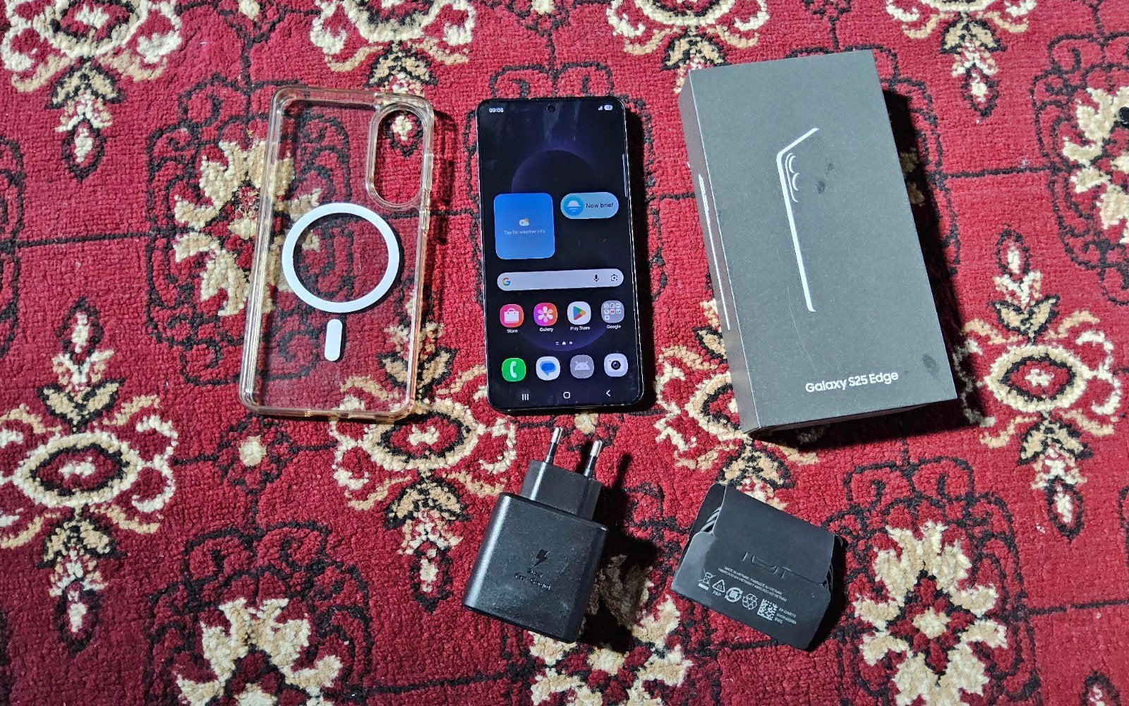 Samsung galaxy S25 Edge, presque neuf, 256 Go, avec accessoi, Enlèvement ou Envoi
