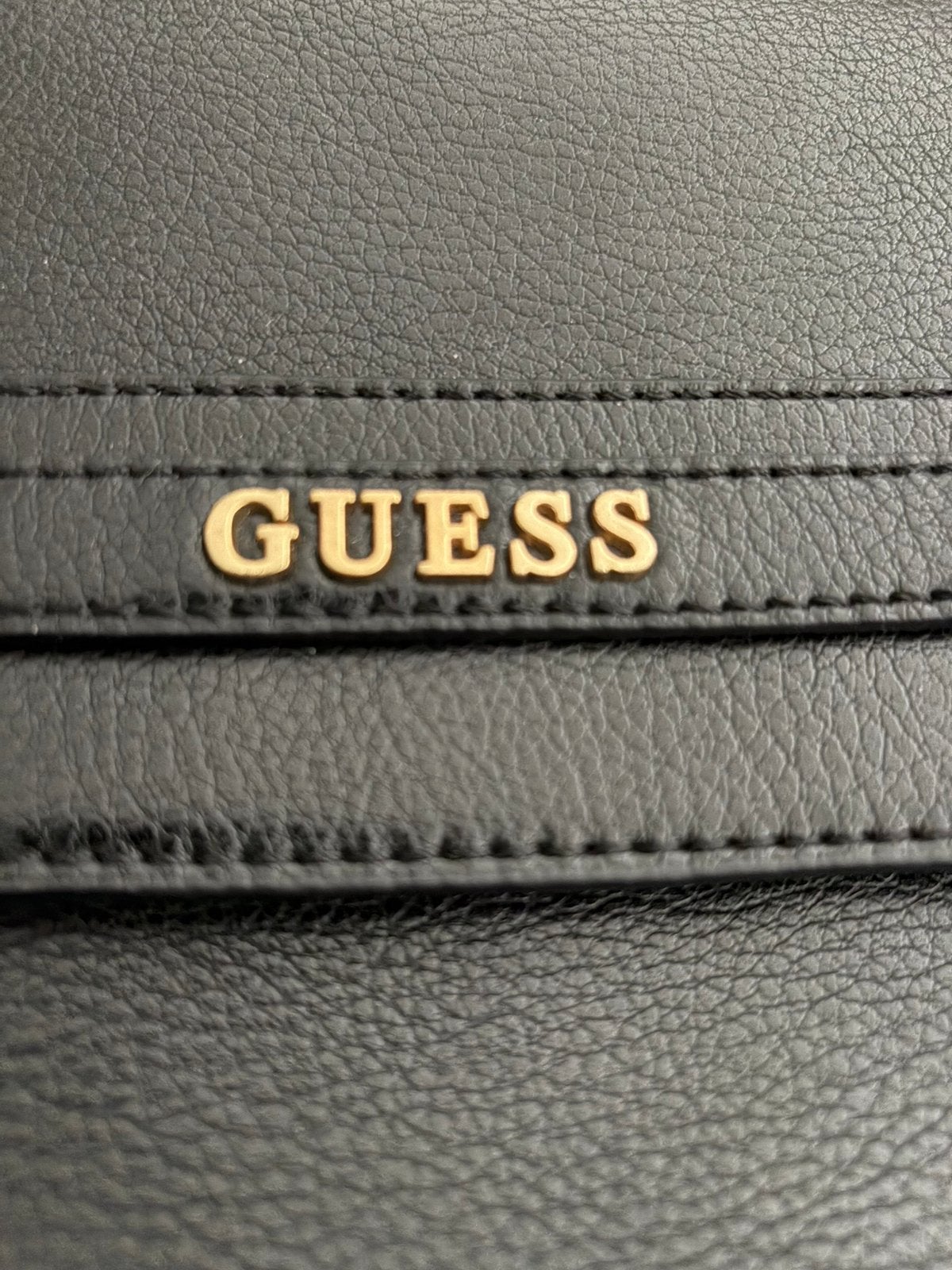 4 Sac guess authentique le lot 50€, Enlèvement ou Envoi, Comme neuf, Guess