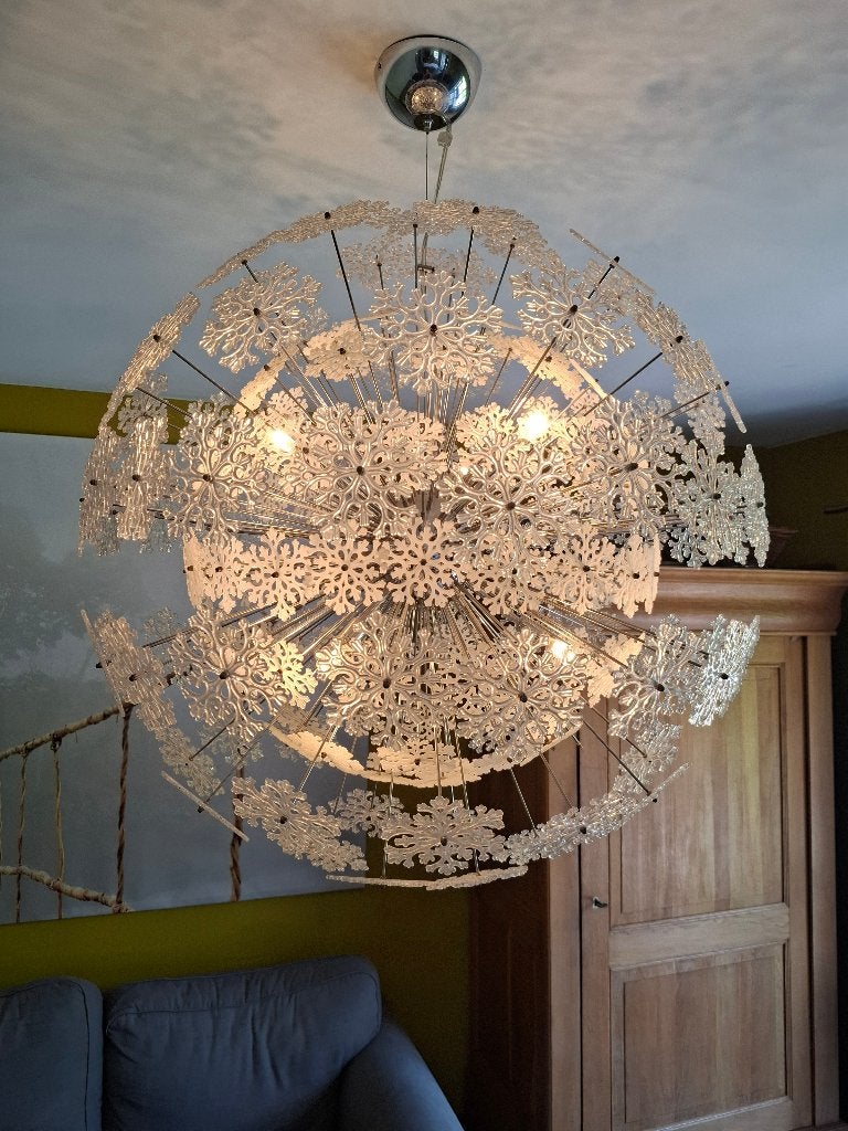 Lustre, Enlèvement, Utilisé