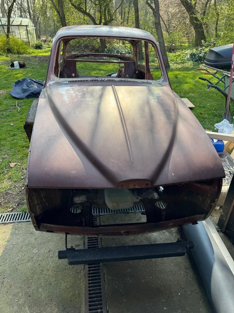 SAAB 96V4 '75, Auto's, Saab, Particulier, Saab 96, Trekhaak, Benzine, Euro 1, Coupé, 2 deurs, Handgeschakeld, Bruin, Bruin, Kunstmatig leder