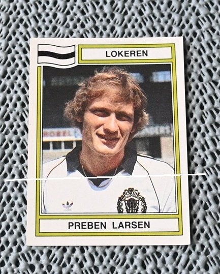 Panini Football 84 Lokeren Preben Larsen, Verzenden, Zo goed als nieuw, Poster, Plaatje of Sticker