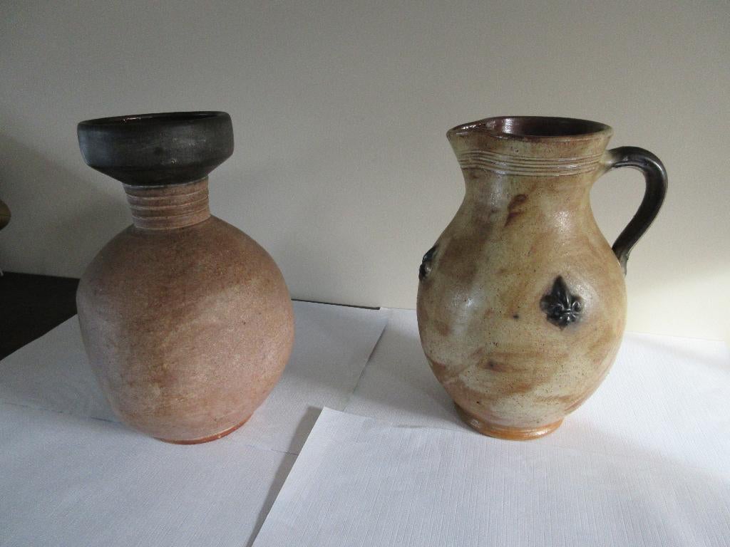 2 oude grote kruiken BIRON en zonder merk aardewerk keramiek, Antiek en Kunst, Ophalen