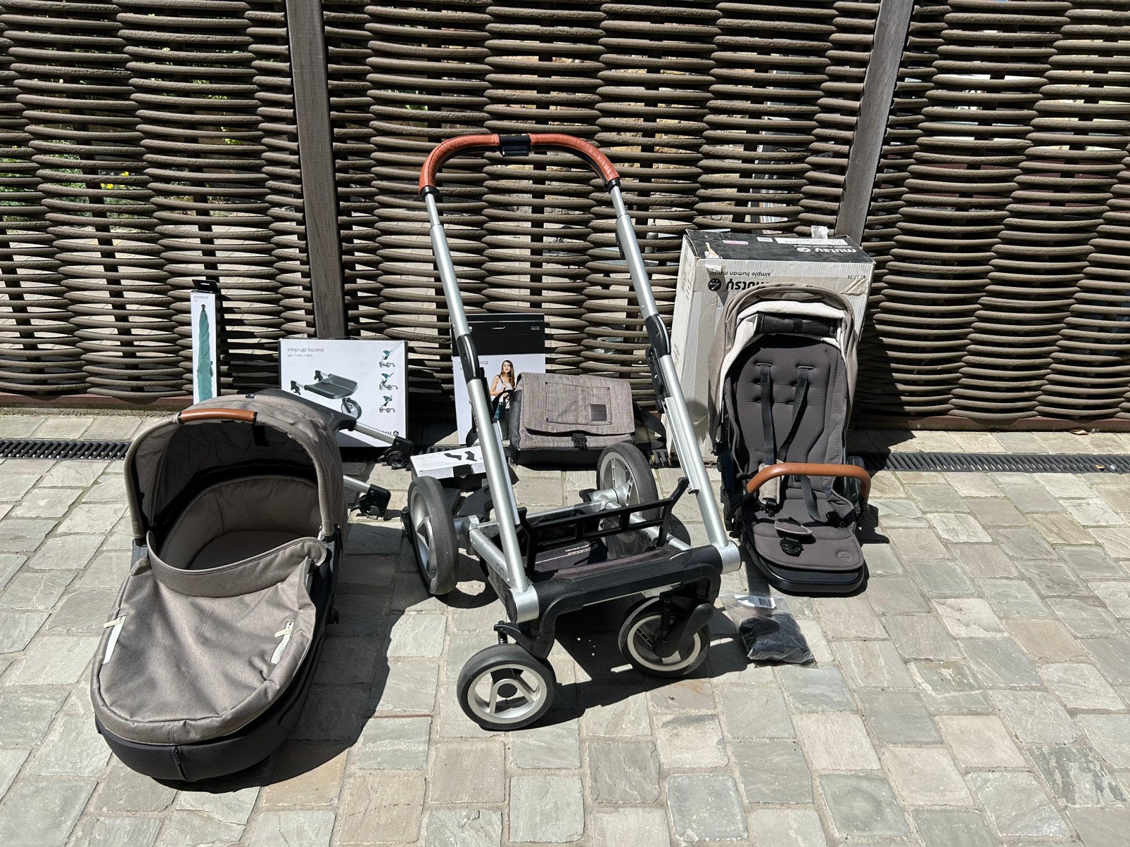 Mutsy kinderwagen met toebehoren, Avec nacelle, Enlèvement, Utilisé, Poussette
