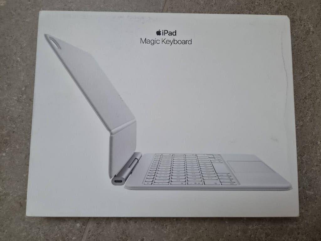 Apple Magic Keyboard Case iPad Air (M3) 11" - AZERTY, Computers en Software, Toetsenborden, Gebruikt, Azerty, Draadloos, Ophalen