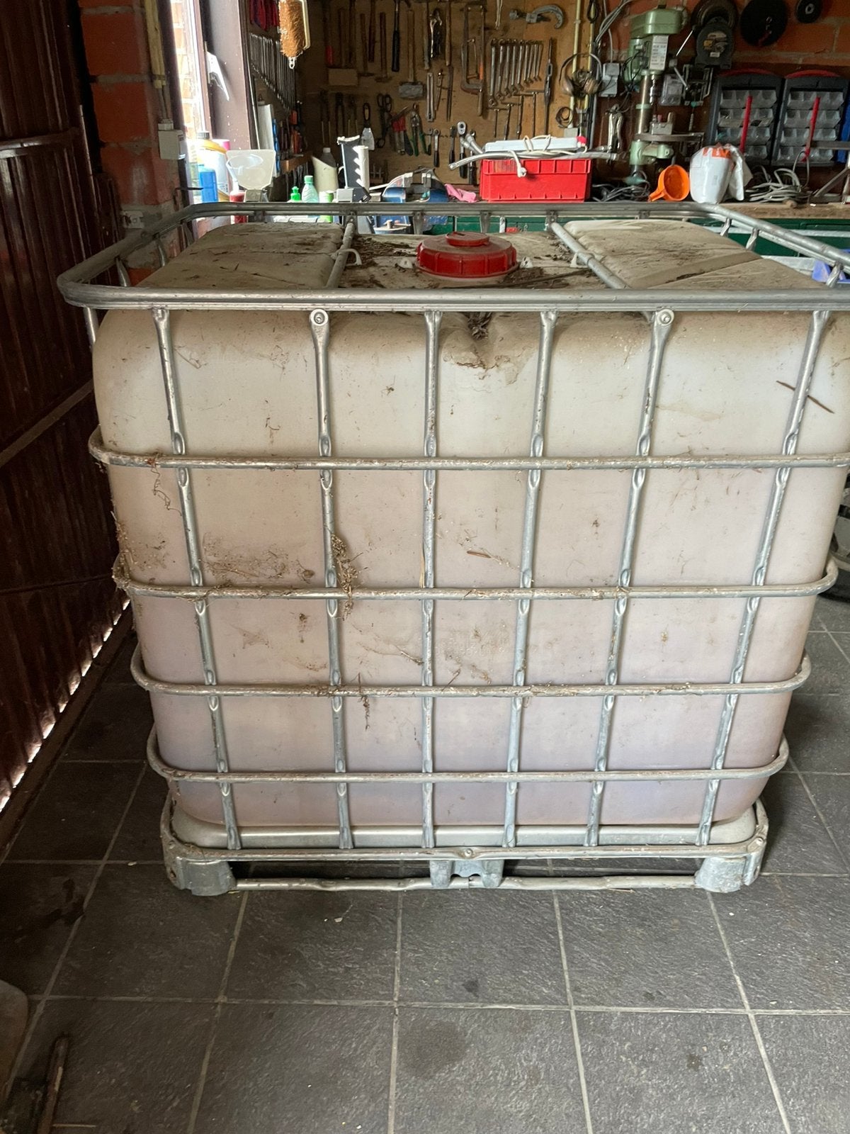 Watervat voor 1000 liter, 150 liter of meer, Ophalen, Gebruikt