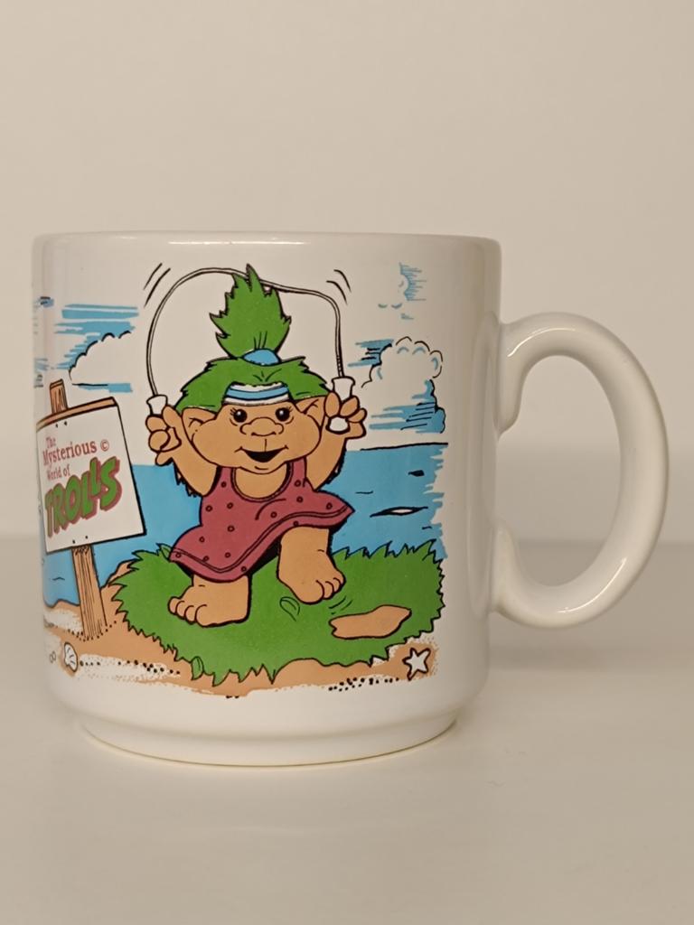 Trolls The Mysterious world of trolls vintage 90's mok, Verzamelen, Ophalen of Verzenden