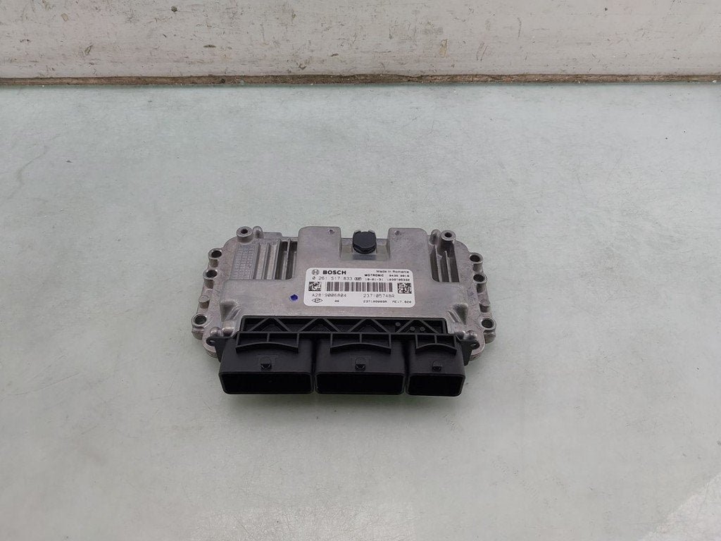 COMPUTER MOTOR Renault Twingo III (AH) (01-2014/07-2024), Robert Bosch AG, Gebruikt, Renault, Robert-Bosch-Allee 1
74232  Abstatt, DE