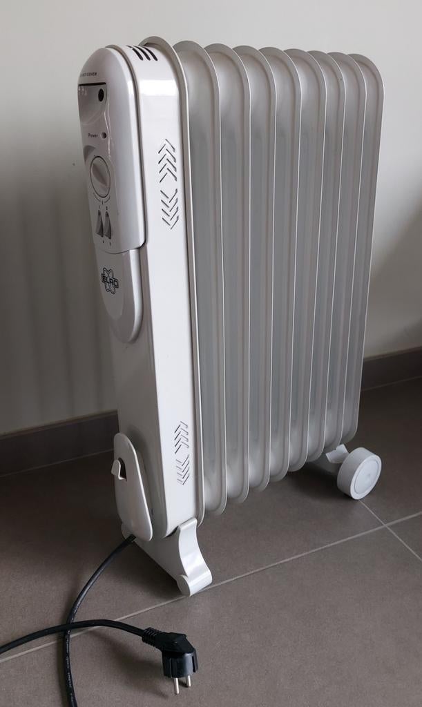 Oil radiator 2000w, Ophalen, Kachel