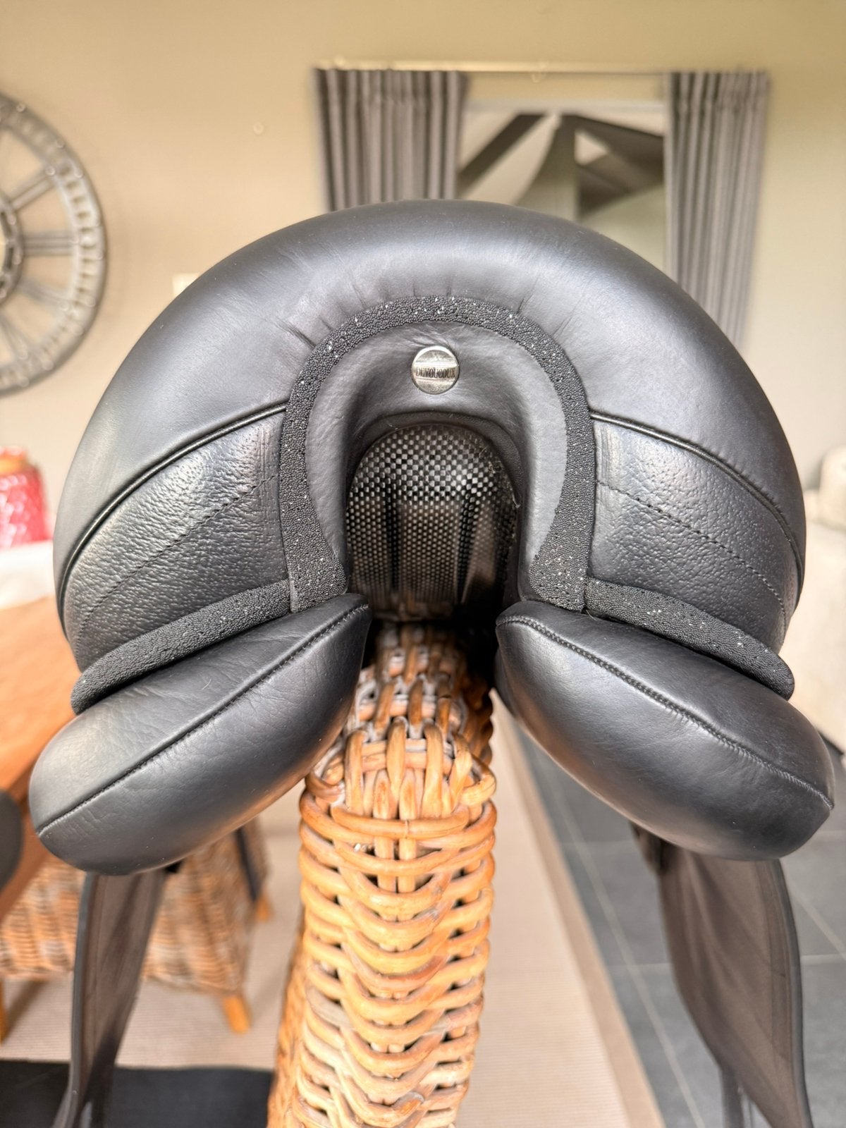 Devoucoux Makila Harmonie S 17,5inch, Dieren en Toebehoren, Paarden en Pony's | Zadels, Ophalen, Zo goed als nieuw