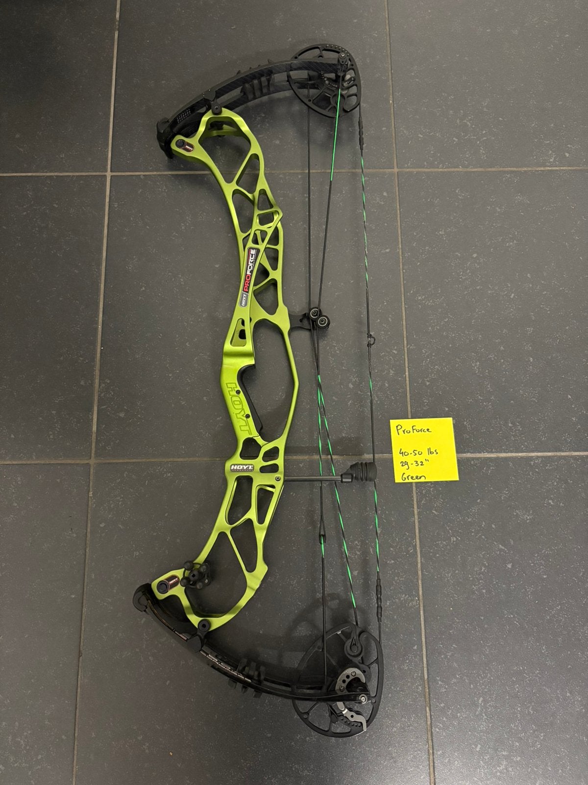 Hoyt Proforce 40-50 pond, Sport en Fitness, Handboogschieten, Ophalen of Verzenden, Zo goed als nieuw