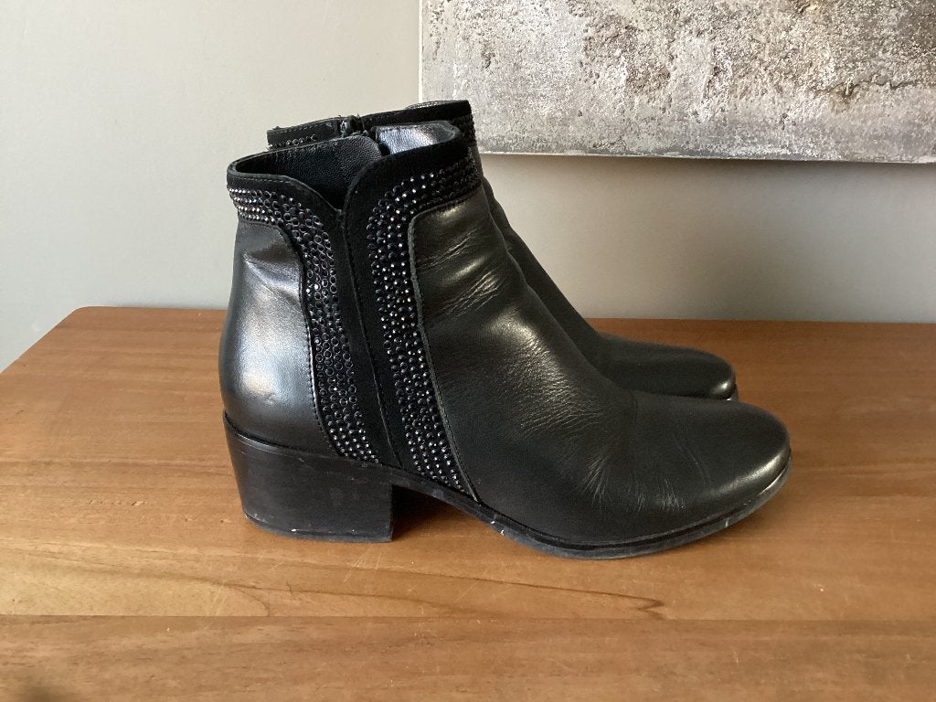 JHay enkellaarsjes 39, Jhay, Zwart, Lage of Enkellaarzen, Ophalen of Verzenden