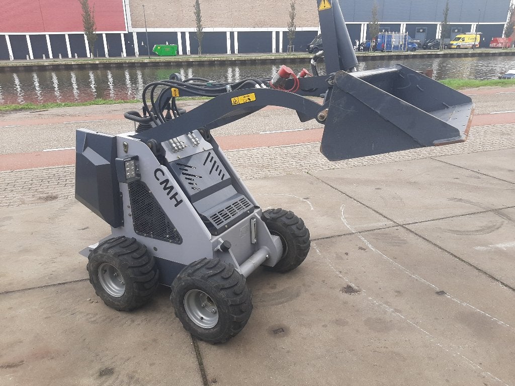 CMH mini loader HX320 / lader, Ophalen