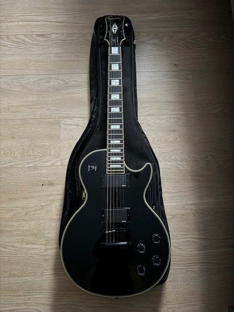 Epiphone limited edition matt heafy les paul custom, Enlèvement, Comme neuf, Solid body, Epiphone