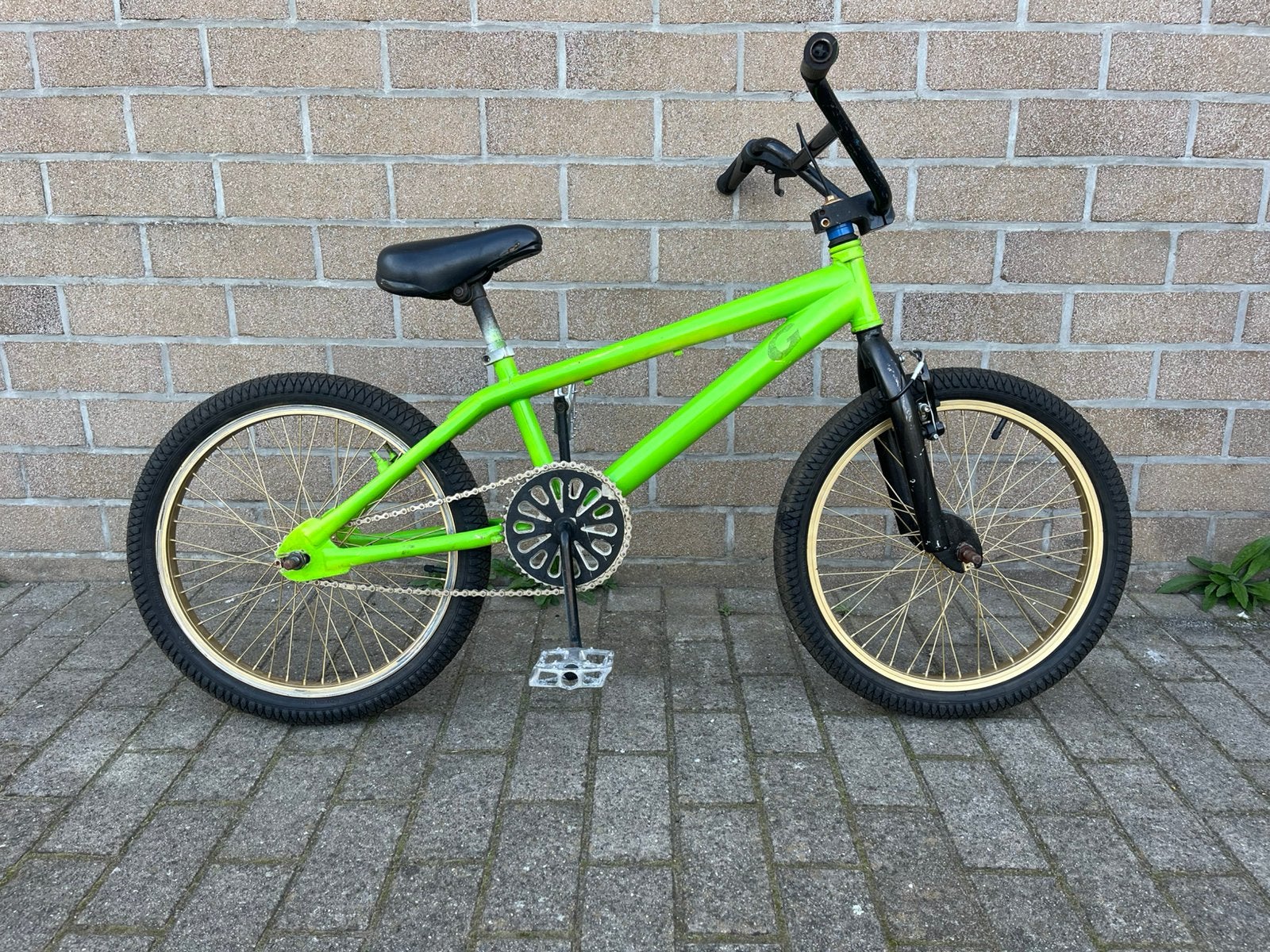 Bmw stunt fiets 20inch, Ophalen, Zo goed als nieuw