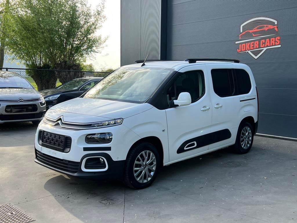 Citroen Berlingo Automaat 1.5HDi M Shine Camera Navi Trekhk., Auto's, Automaat, Euro 6, 4 cilinders, Wit