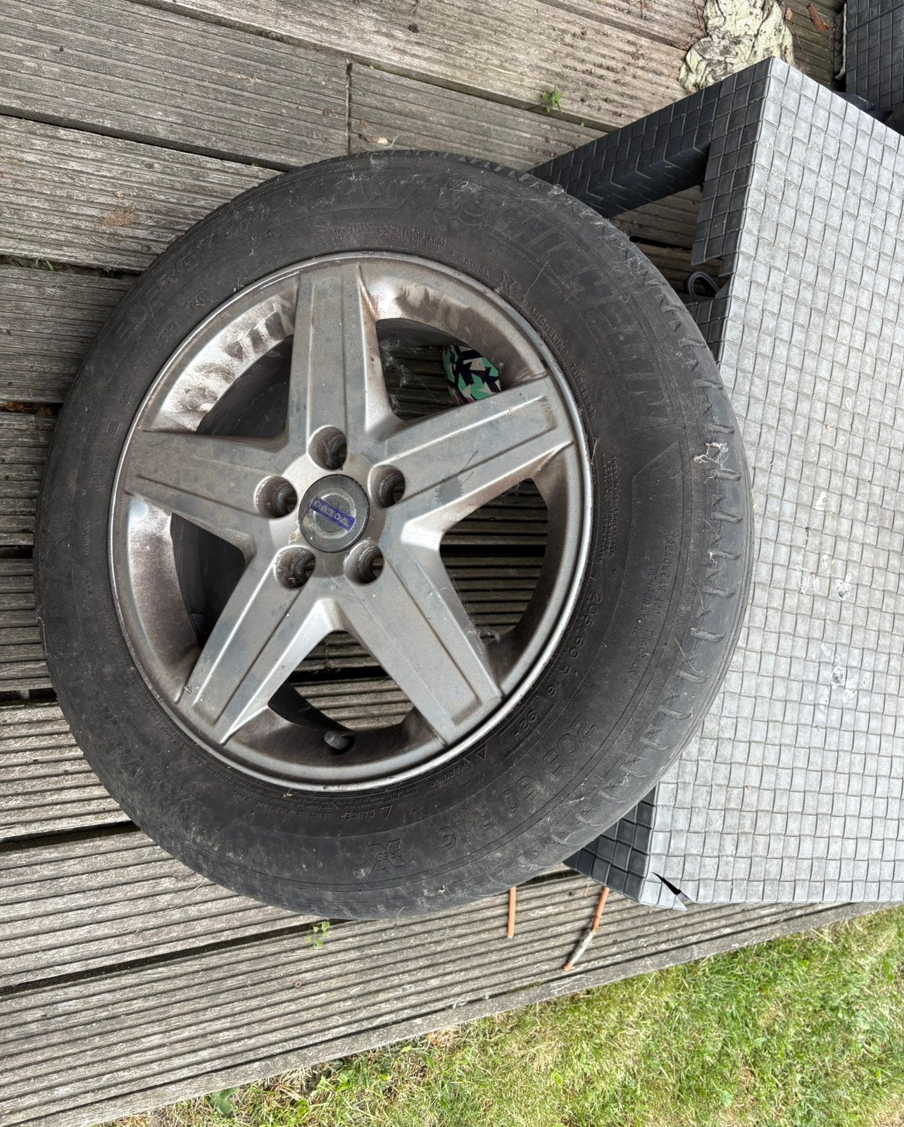 4 auto banden volvo v50, Auto-onderdelen, Banden en Velgen, Ophalen, Band(en)
