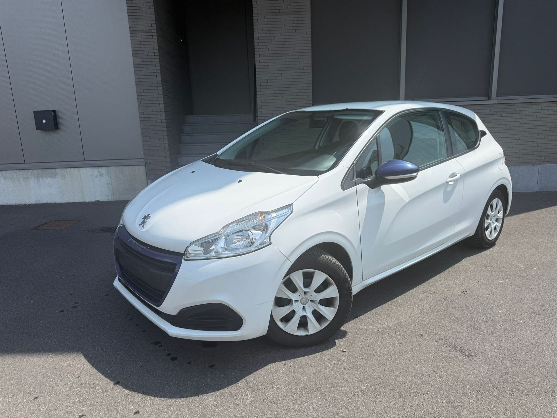 Peugeot 208, Autos, https://public.car-pass.be/vhr/7d907c55-a104-4f13-909c-7f572951d207, Achat, Euro 6, Entreprise