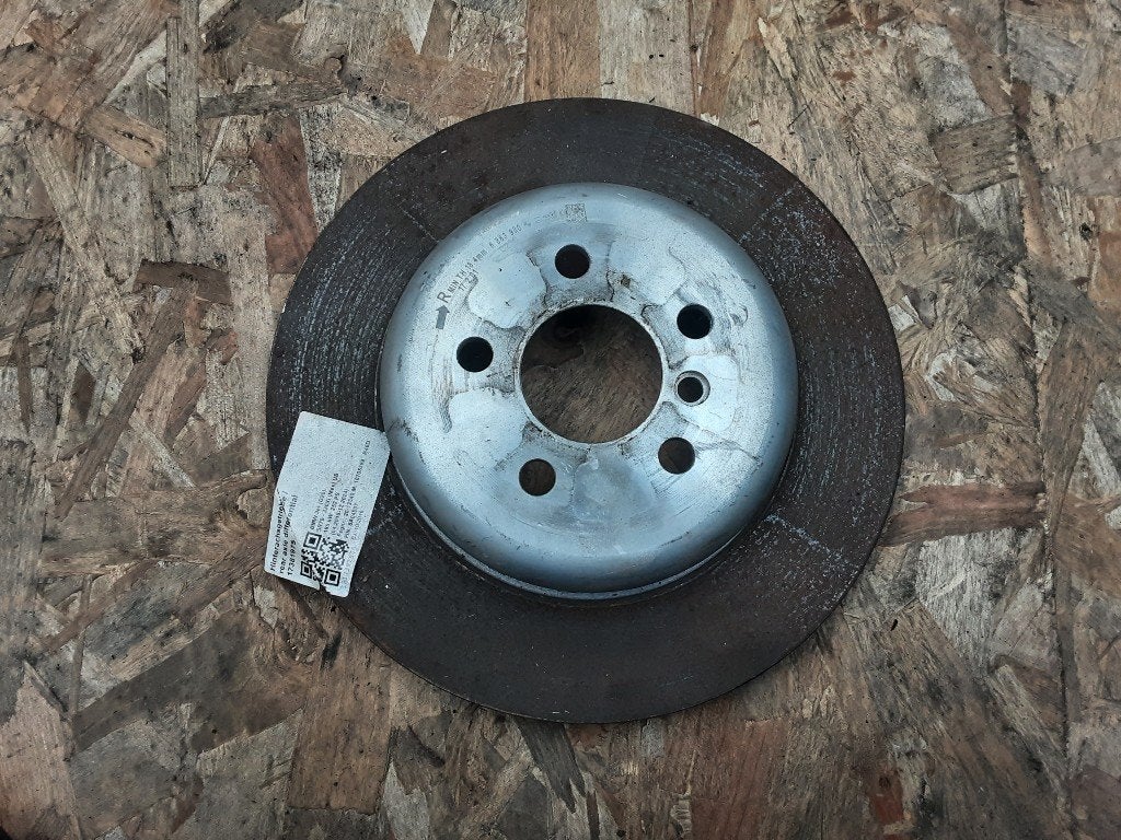REMSCHIJF ACHTER BMW 3 serie (G20) (01-2018/03-2020), Gebruikt, Mevr. I. Hauben, BMW, Rue de l'Espoir 34 34
4030  GRIVEGNÉE, BE