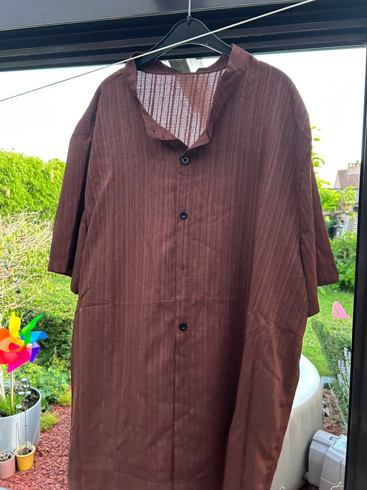 Super belle chemise d’ete  legere manche courte agreable, Vêtements | Hommes, Chemises, Enlèvement ou Envoi, Neuf, Brun