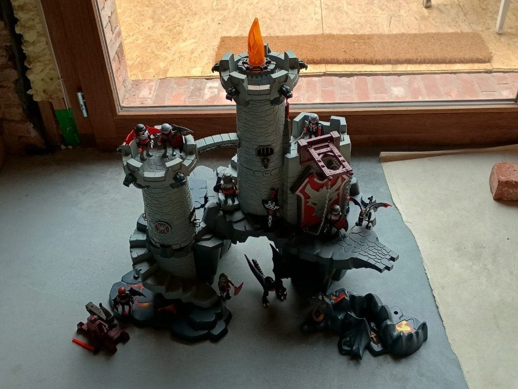 playmobil drakenkasteel, Enlèvement ou Envoi, Autres séries, Kit complet, Utilisé