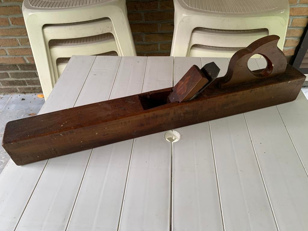 Hout schaaf, Ophalen