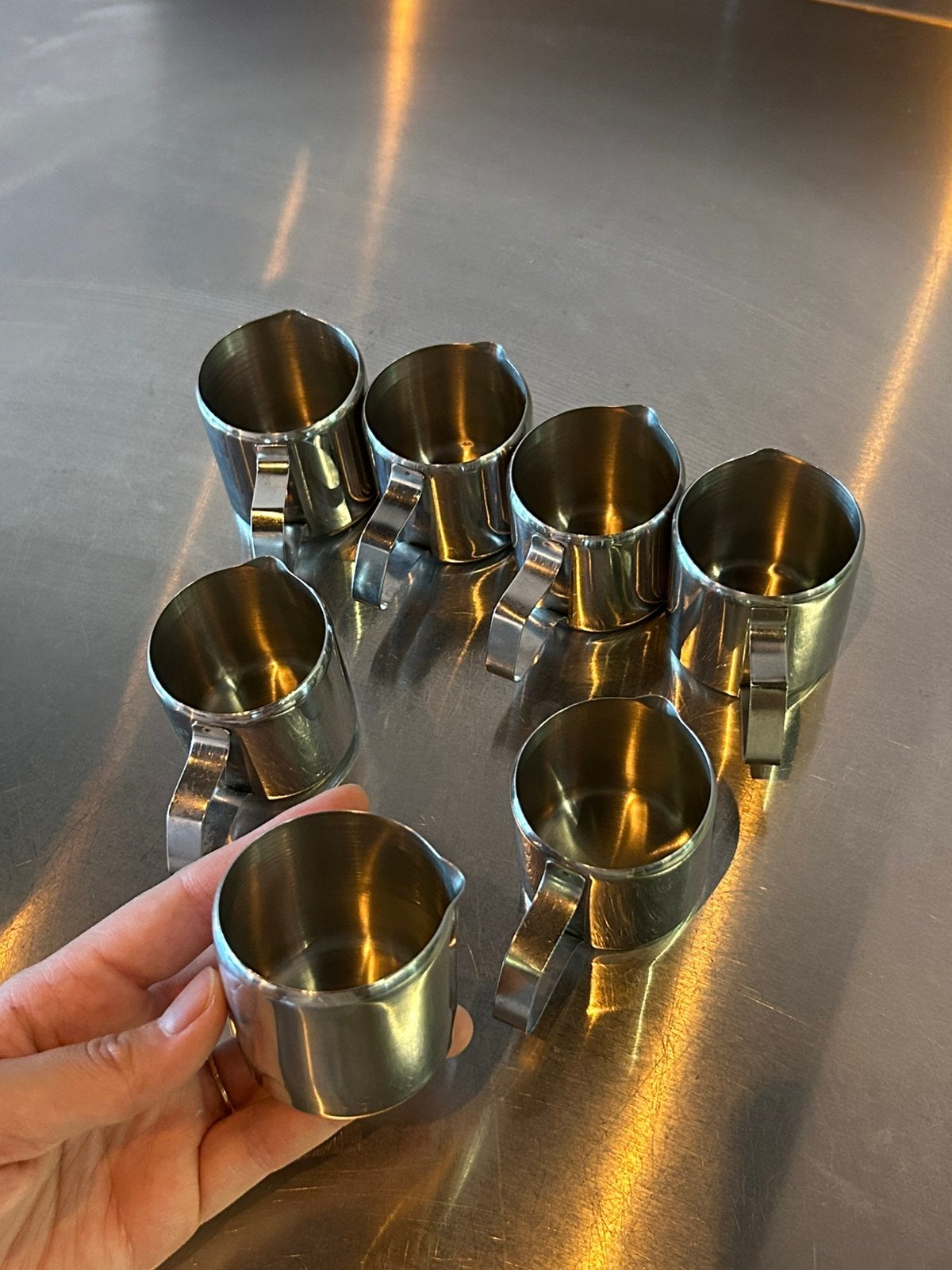 Kleine melk/ espresso kannetjes, Enlèvement ou Envoi, Comme neuf