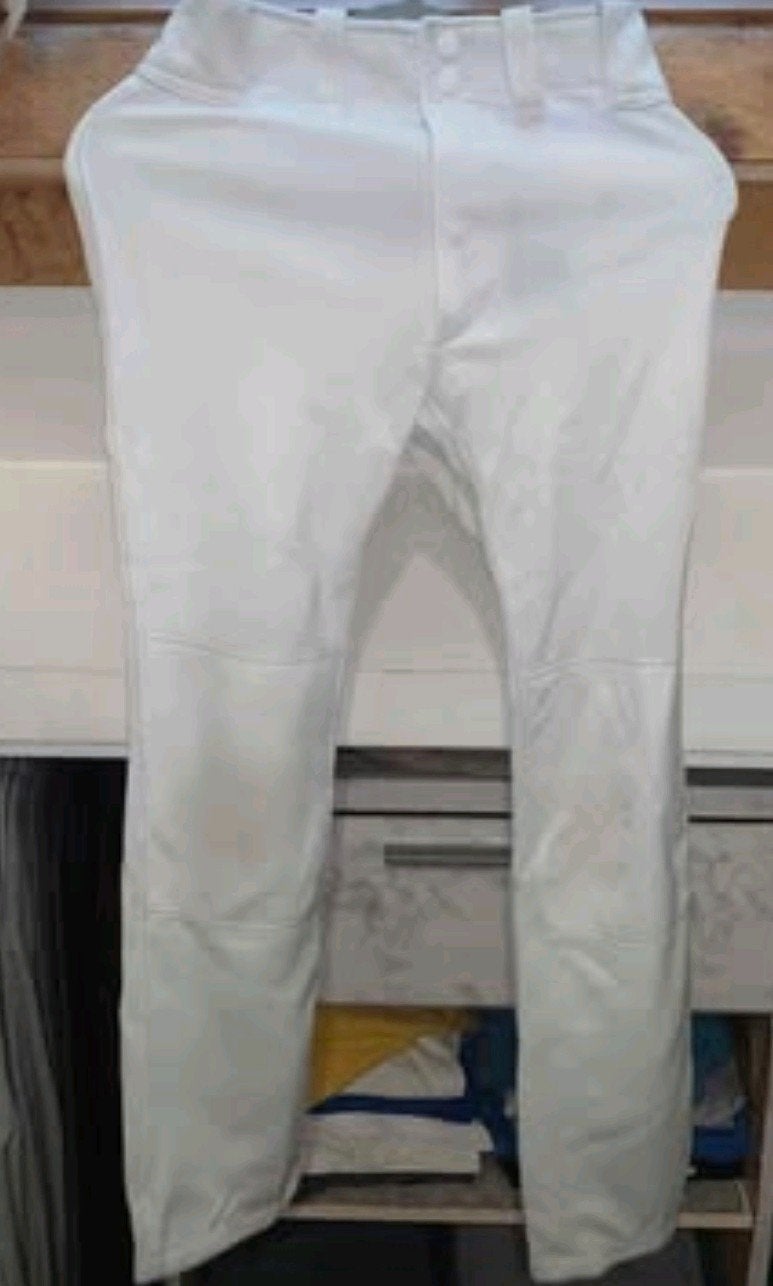 10 eur voor 2 witte baseballbroeken, Sport en Fitness, Honkbal en Softbal, Ophalen
