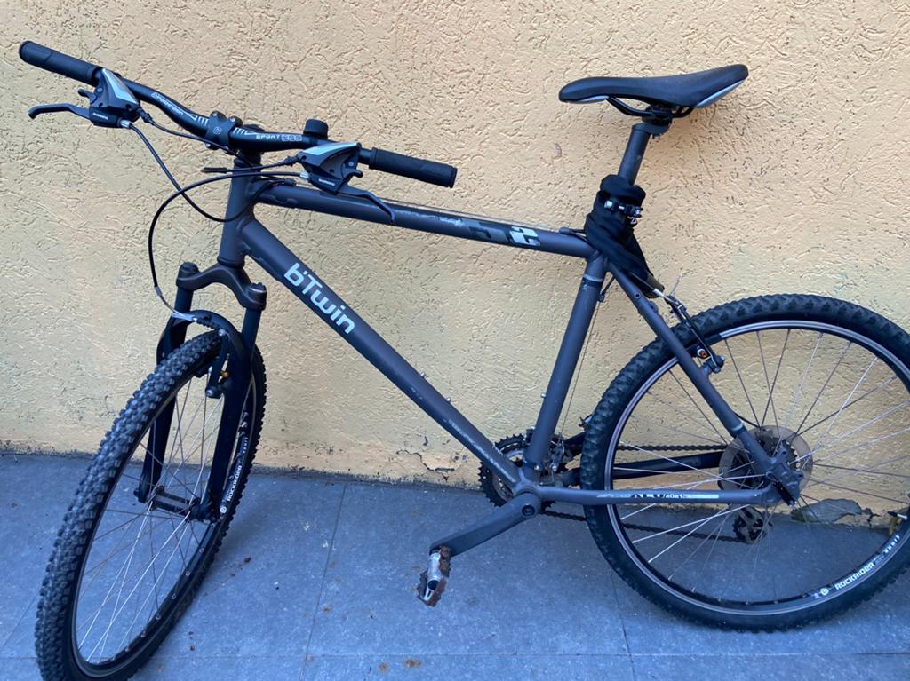 Mountainbike b twin, Vélos & Vélomoteurs, Vélos | VTT & Mountainbikes, Autres marques, Frein sur jante, Enlèvement, Utilisé