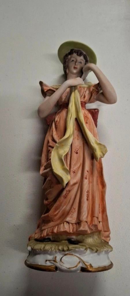 Beeld dame, Enlèvement ou Envoi