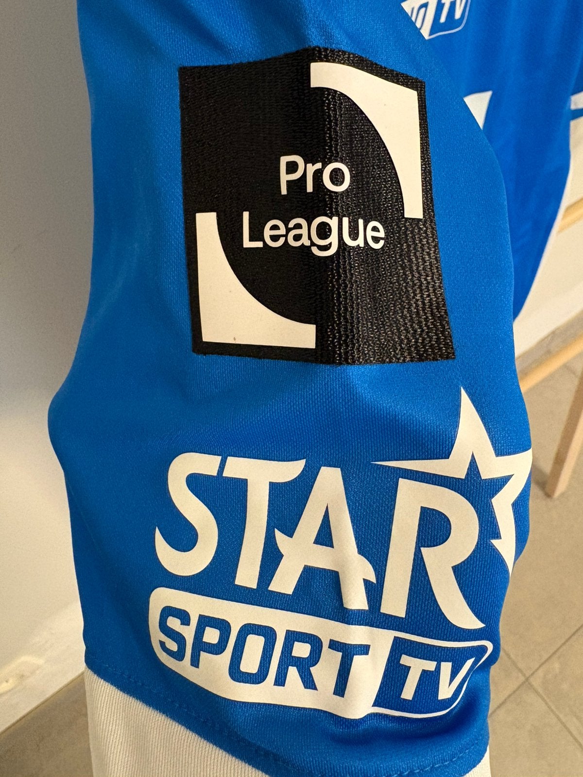 Matchworn shirt KRC Genk, Collections, Enlèvement ou Envoi, Comme neuf, Maillot