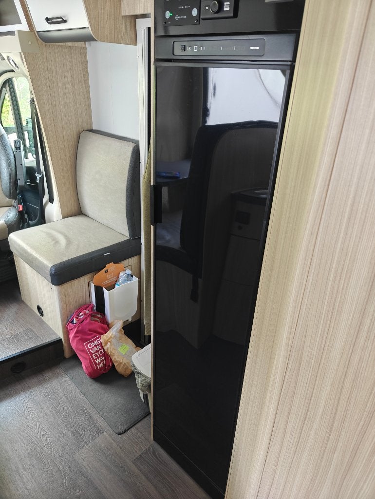 Thetford N4142E+ Absorptiekoelkast (142l), Caravanes & Camping, Enlèvement, Comme neuf