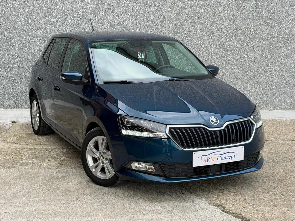 Skoda Fabia 1.0 Essence 2021 GARANTIE 12 Mois LED/ caméra, Autos, Achat, Euro 6, Entreprise, Boîte manuelle