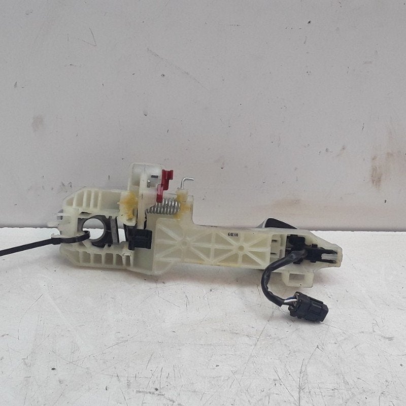 PORTIERGREEP BUITEN LINKS VOOR Kia Stonic (YB) (01-2017/-), Gebruikt, Voor, Kia