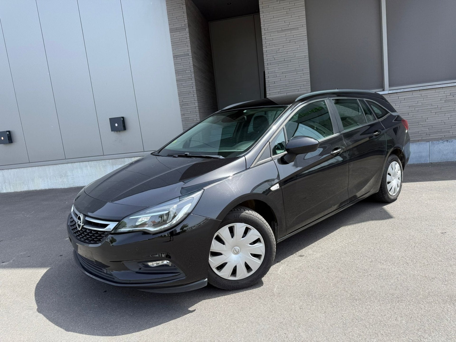 Opel Astra Sports Tourer+, Autos, Achat, Euro 6, Entreprise, Boîte manuelle