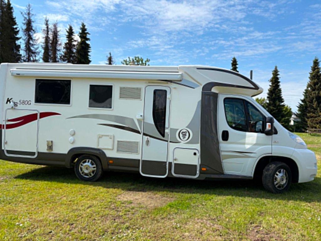 Tweedehands motorhome Elnagh King 580G, Jusqu'à 4, Entreprise, Fiat, Boîte manuelle