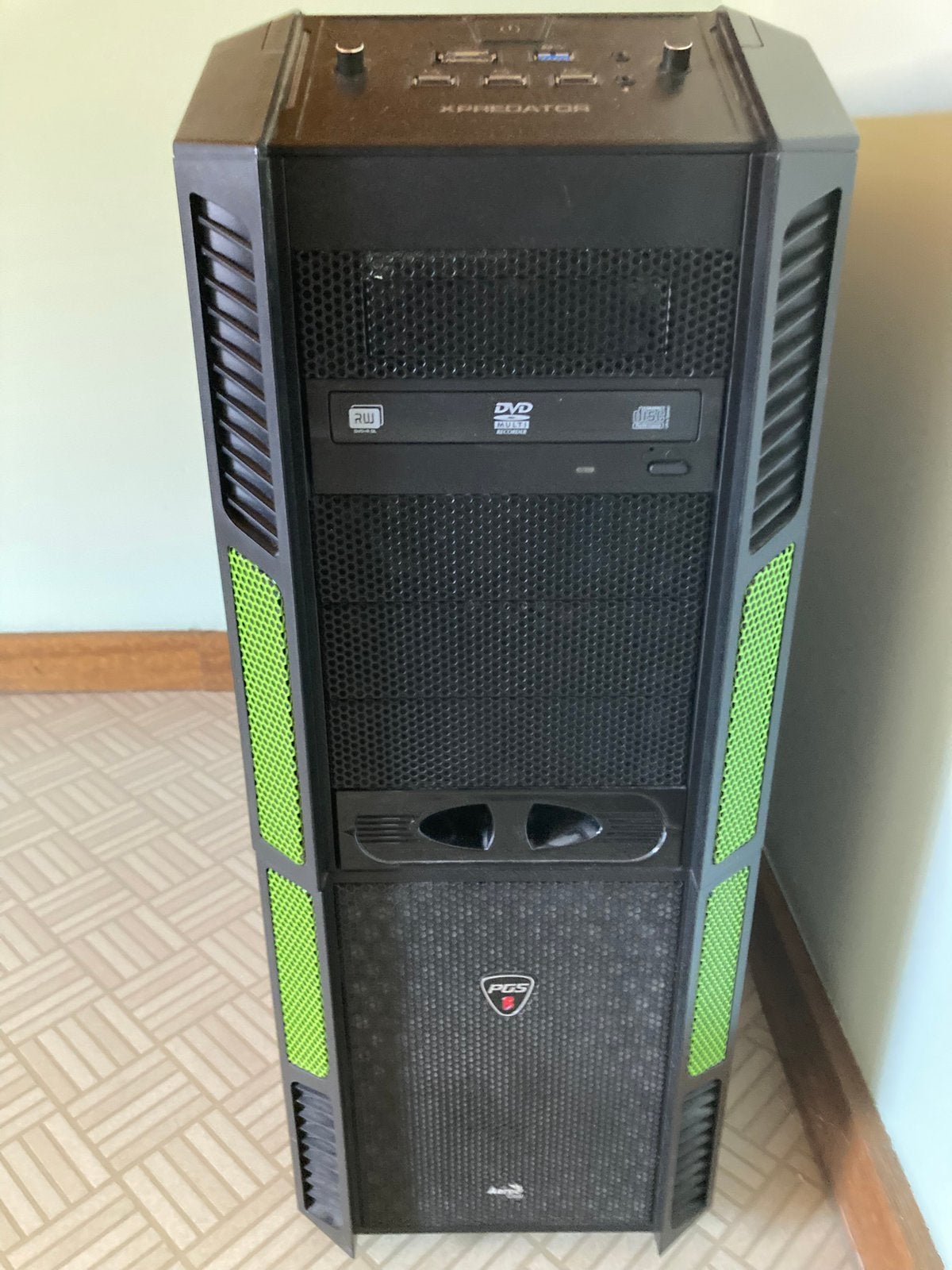 Snelle budget PC (Intel i5 - 16GB RAM - GTX 960 - 1TB SSD), Computers en Software, Computerbehuizingen, Zo goed als nieuw, Ophalen