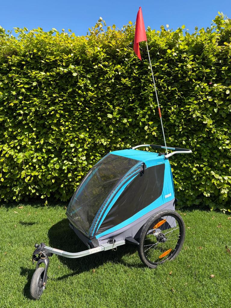 Thule fietskar Coaster XT (2 kindjes), Vélos & Vélomoteurs, Accessoires vélo | Remorques, Comme neuf, Remorque pour enfant, Pliable
