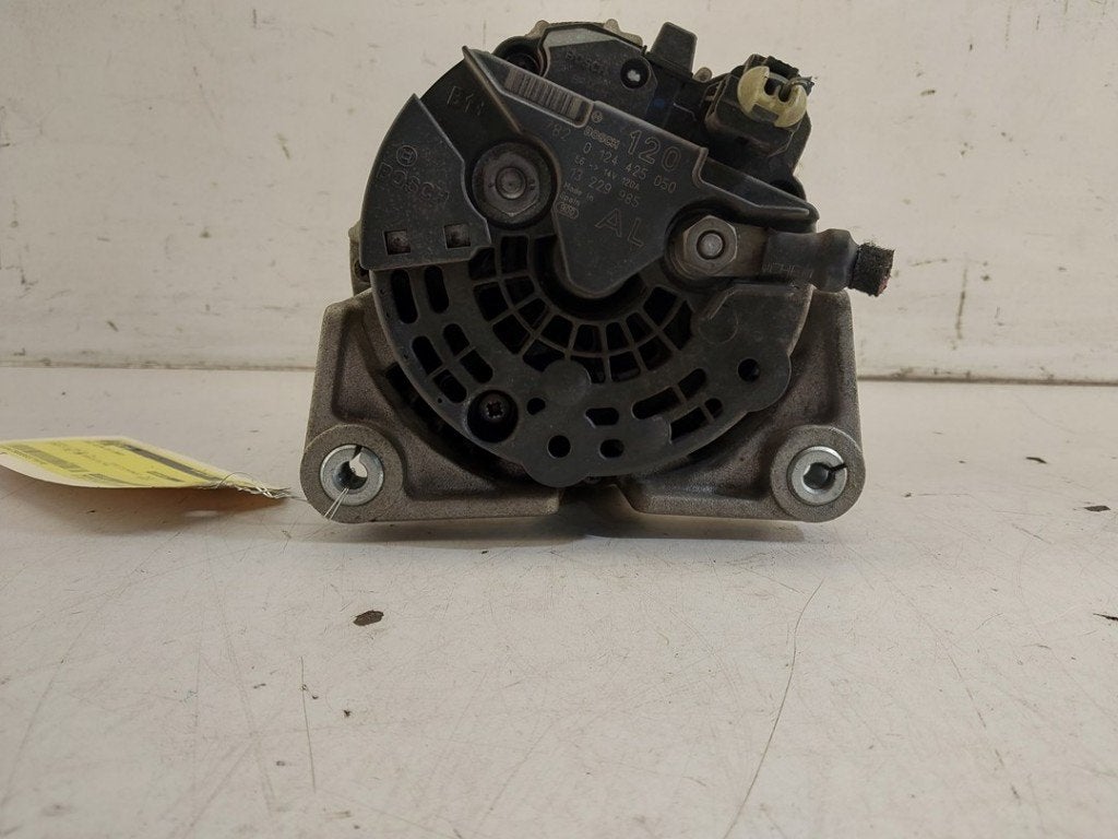 ALTERNATEUR Opel Astra H Twin Top (L67) (01-2005/10-2010), Robert Bosch AG, Opel, Utilisé, Robert-Bosch-Allee 1
74232  Abstatt, DE