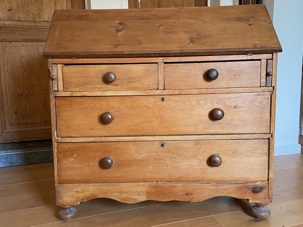 Commode / secrétaire ancien, Maison & Meubles, Armoires | Commodes, Utilisé, 100 à 150 cm, 100 à 150 cm, 25 à 50 cm, Pin, 3 ou 4 tiroirs