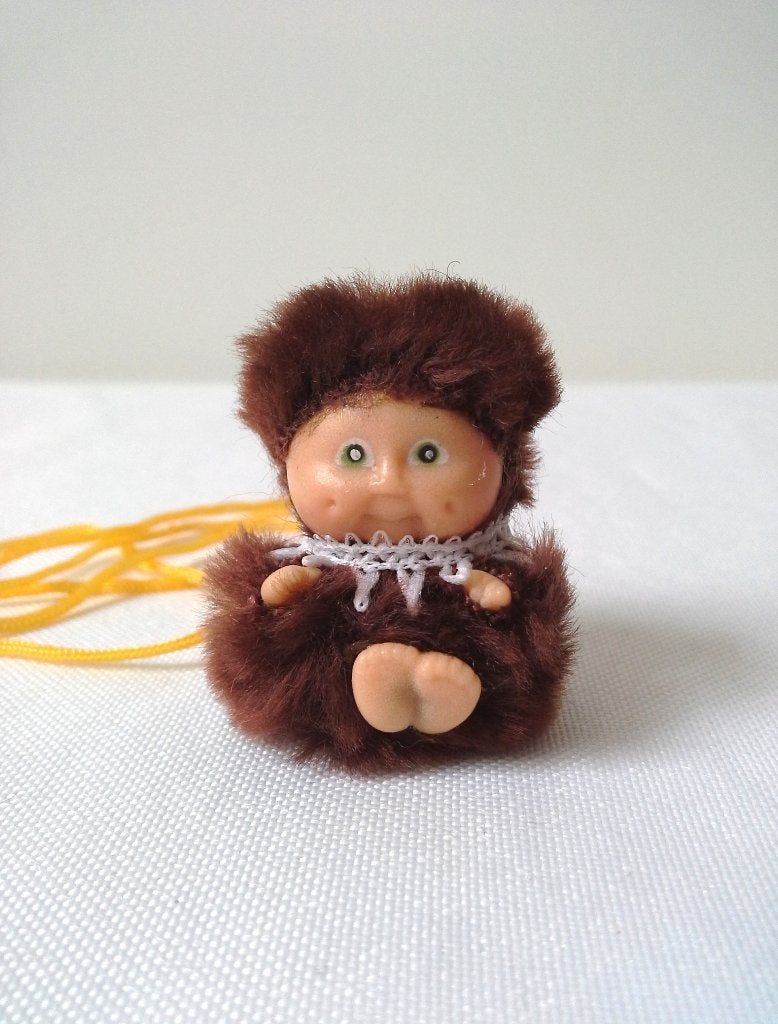 Collier mini peluche Patouf marron vintage cabbage patch, Enlèvement, Utilisé