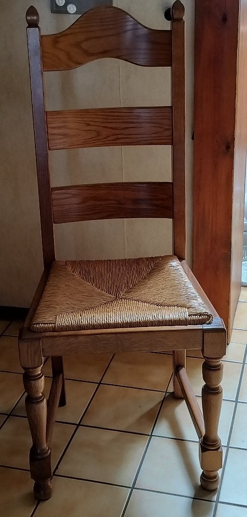 Rustieke eetplaats, Ophalen, Gebruikt, Rustiek, 4 tot 6 stoelen