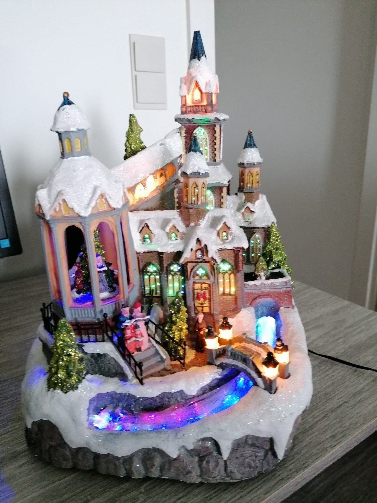 kersthuisje met licht zo als nieuw, Enlèvement ou Envoi