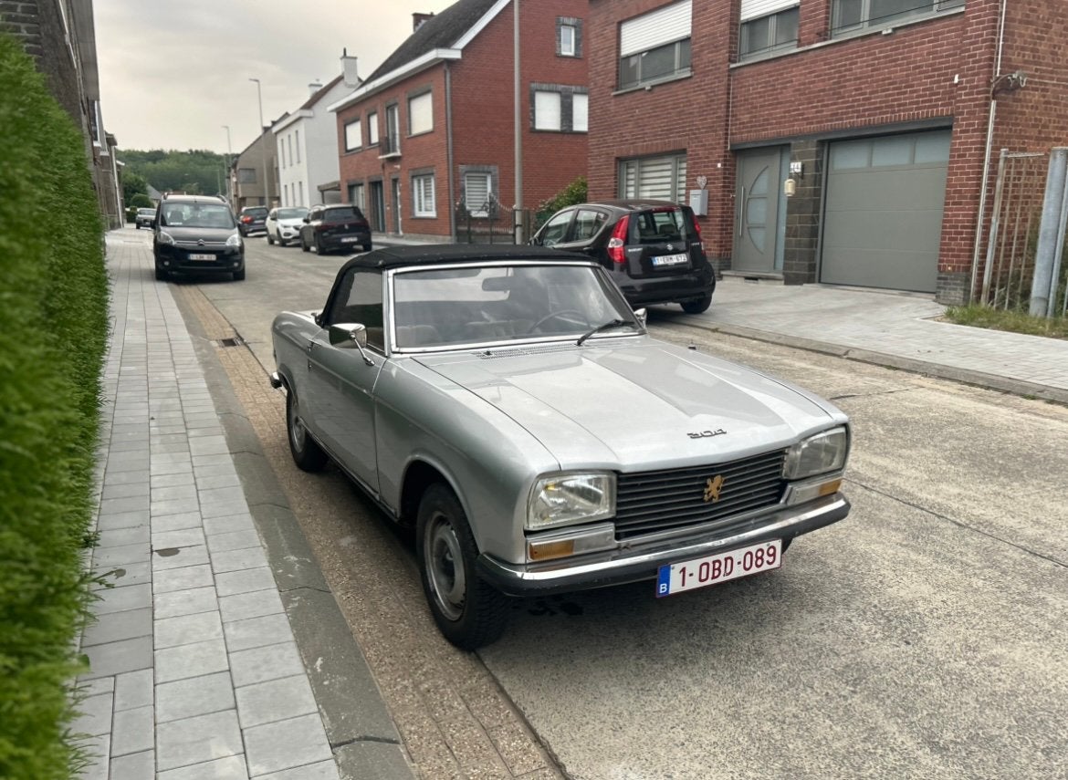 Peugeot 304 Cabrio Oldtimer – 1972, Autos, Argent ou Gris, Achat, 1288 cm³, Boîte manuelle