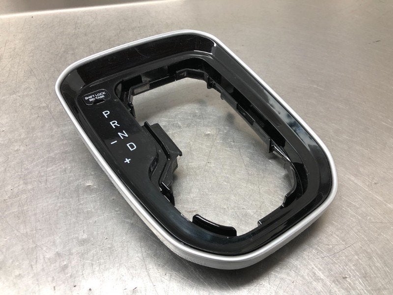 INTERIEUR DISPLAY Hyundai i30 Fastback (PDEBA / PEDBC), Gebruikt, Hyundai