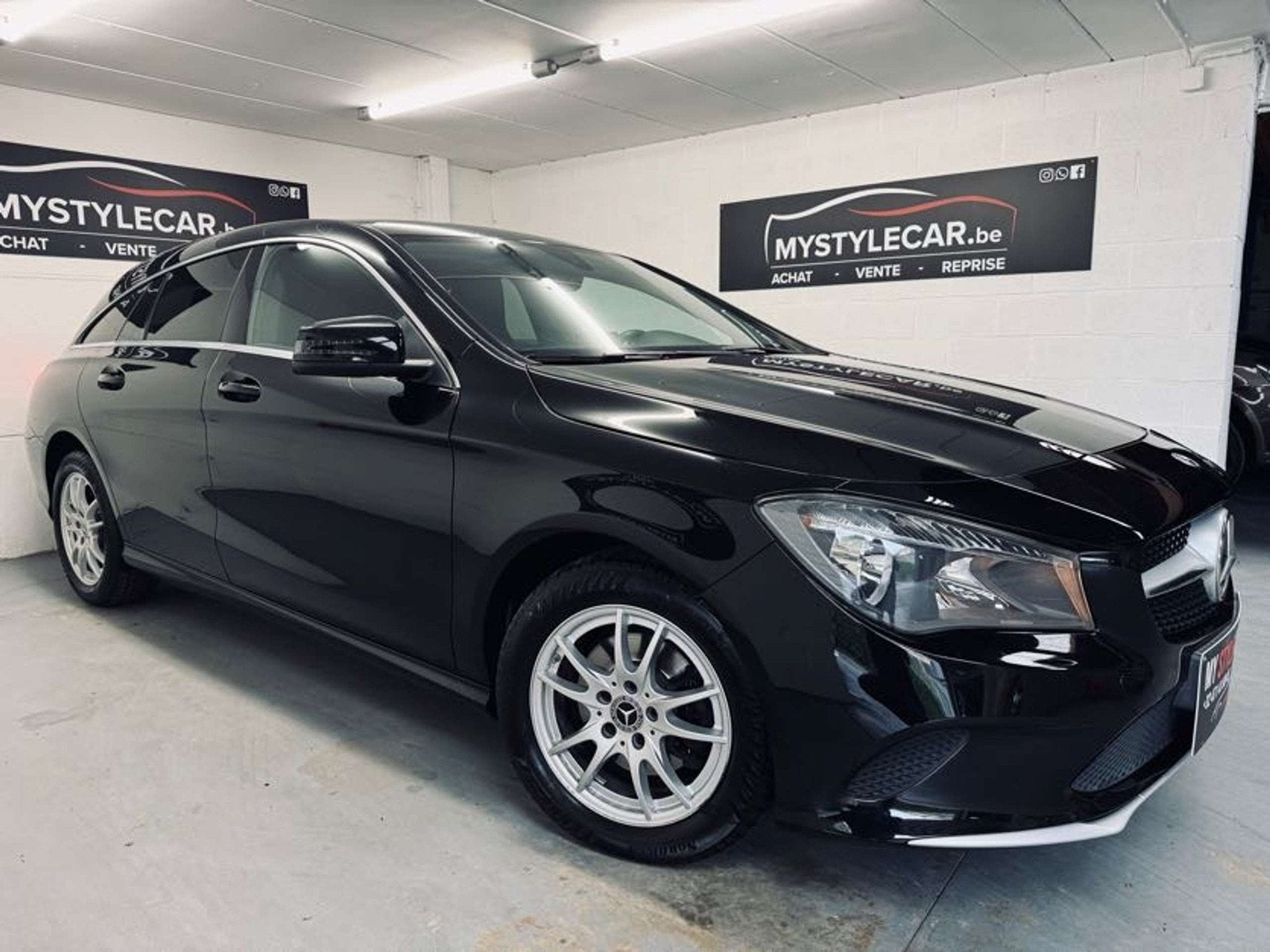 Mercedes-Benz CLA-Klasse 180 CLA 180 d (bj 2018, automaat), Auto's, CLA, Gebruikt, 4 cilinders, Leder